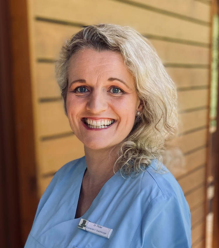 Dr. Christina Pfüller